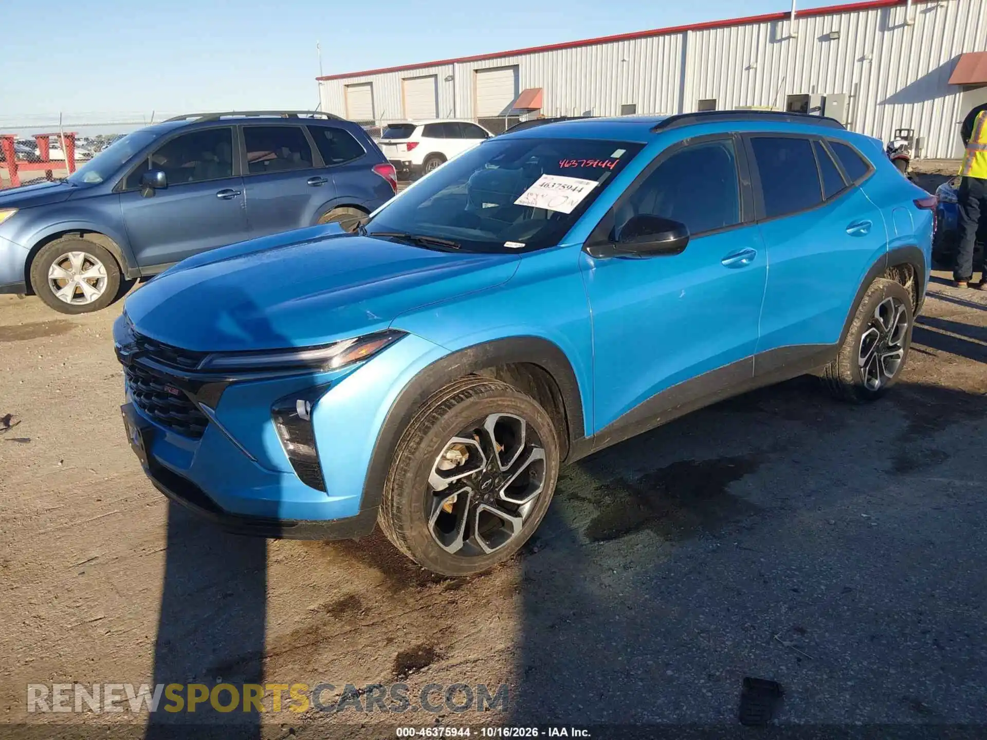2 fotografías del automóvil dañado KL77LJEP9SC203193 CHEVROLET TRAX 2025