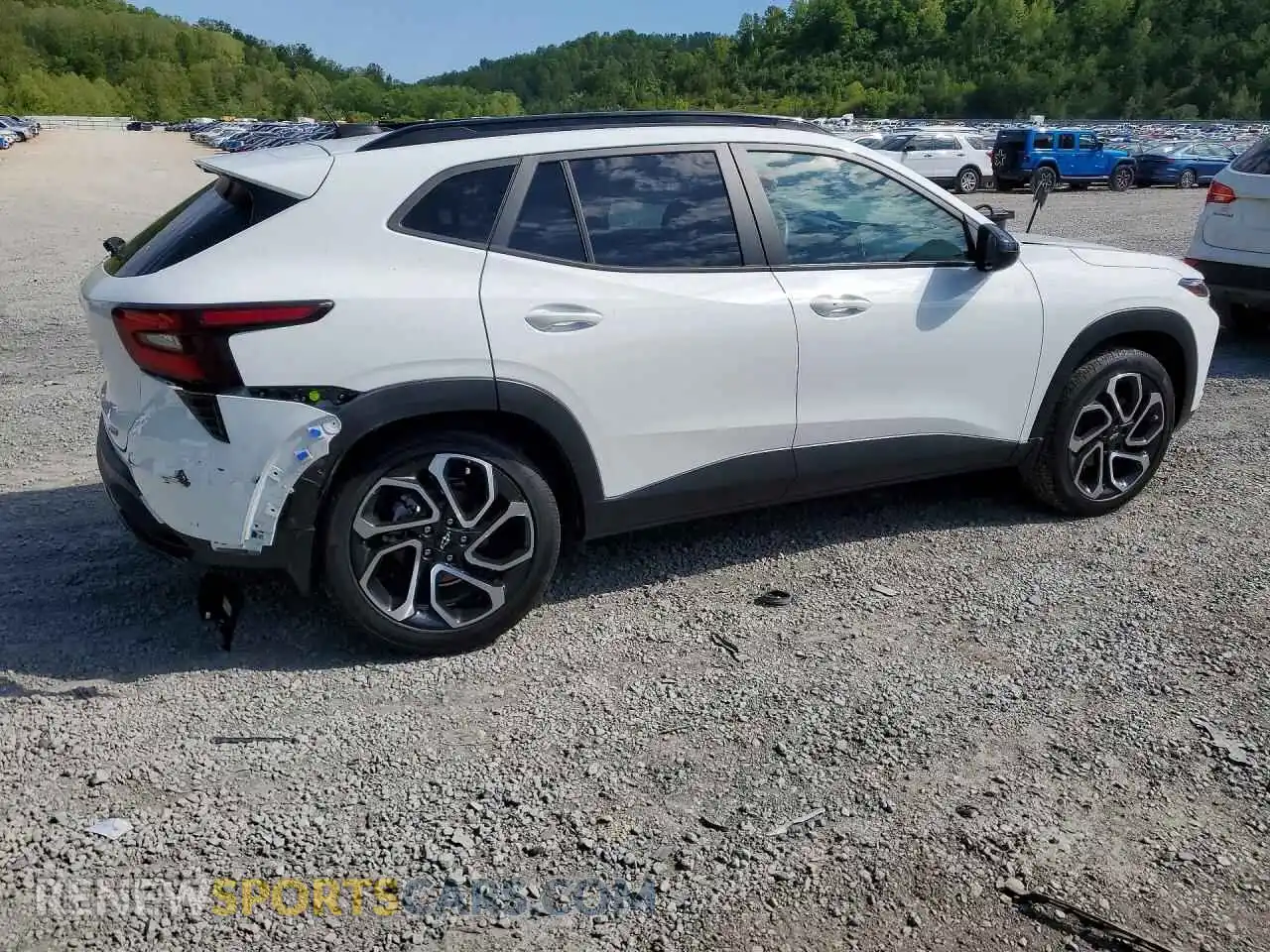 3 Photograph of a damaged car KL77LJEPXSC000846 CHEVROLET TRAX 2025