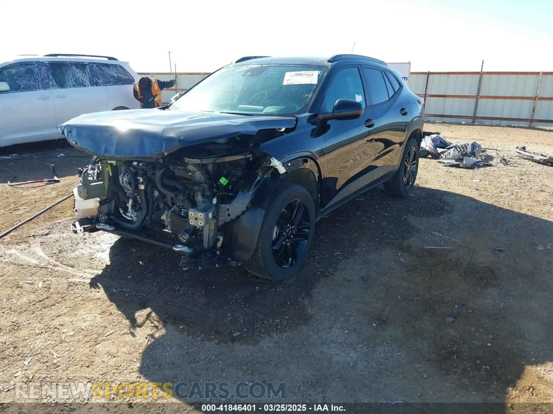 2 fotografías del automóvil dañado KL77LKEP0SC071687 CHEVROLET TRAX 2025