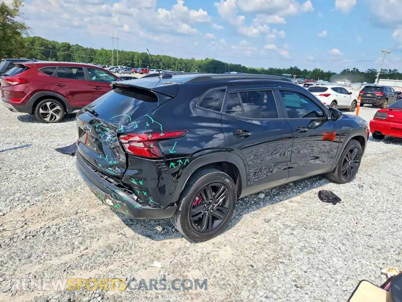 3 Фотография поврежденного автомобиля KL77LKEP1SC073125 CHEVROLET TRAX 2025