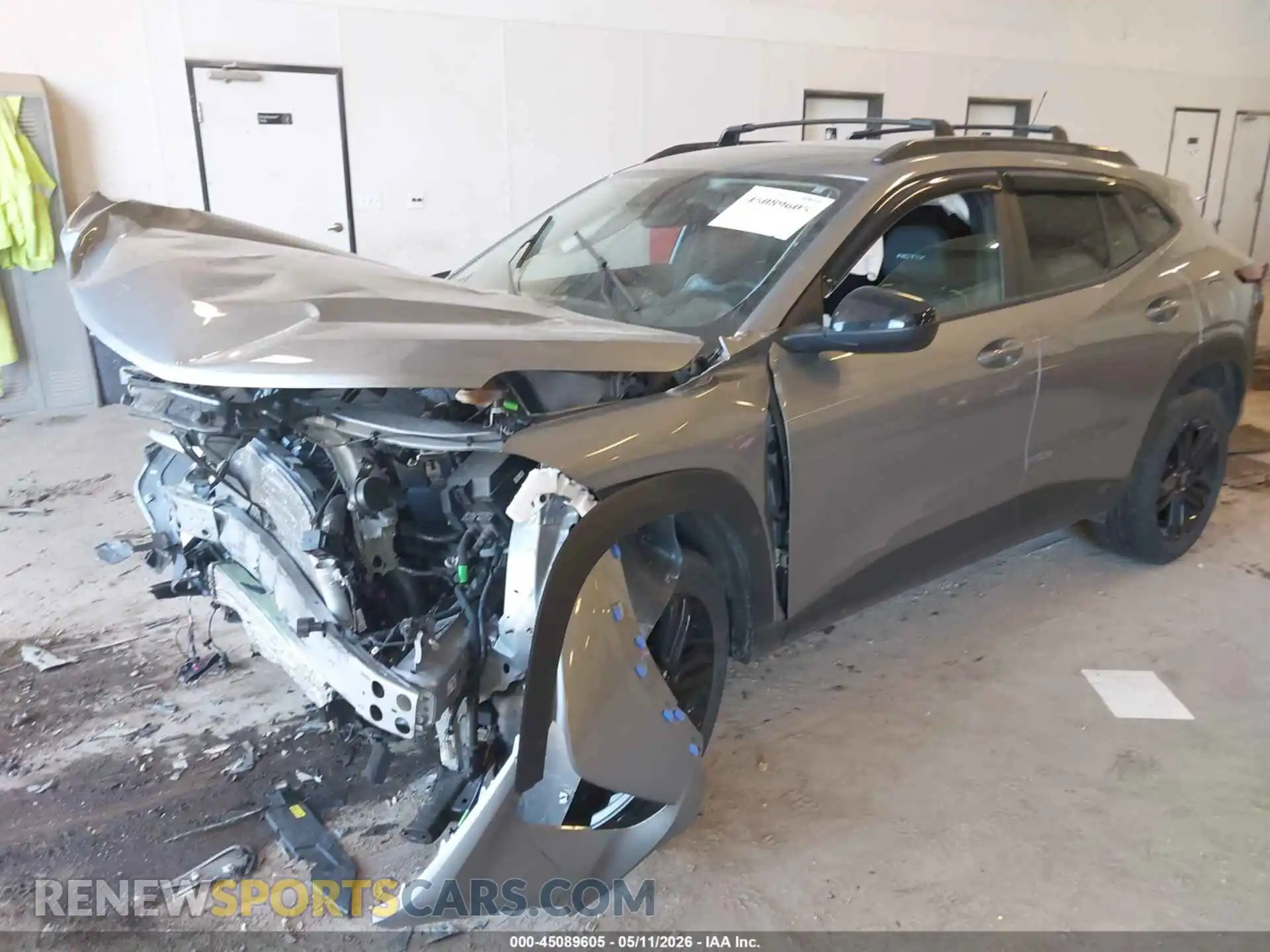 2 Photograph of a damaged car KL77LKEP3SC018224 CHEVROLET TRAX 2025