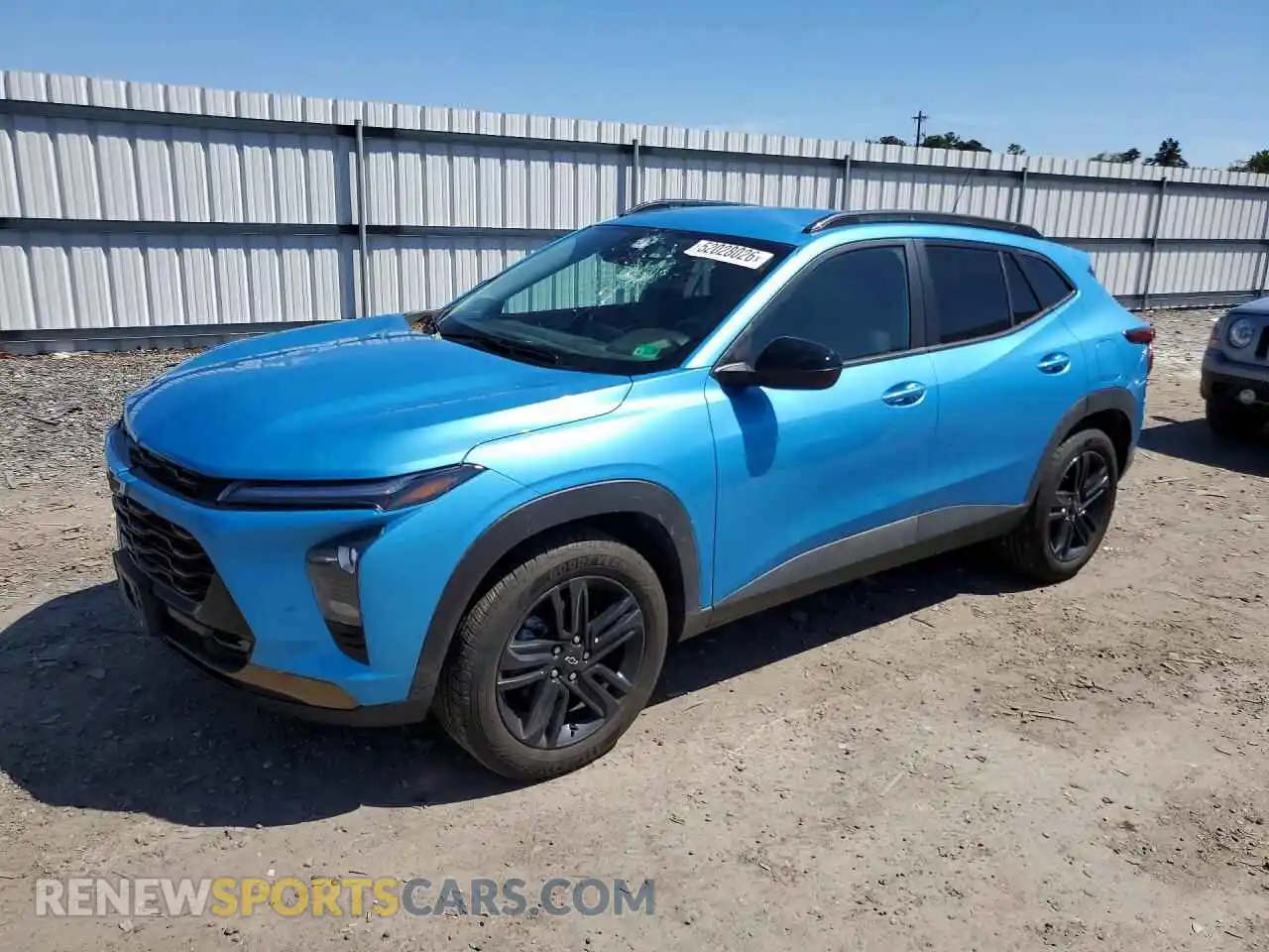 1 Фотография поврежденного автомобиля KL77LKEP3SC284889 CHEVROLET TRAX 2025