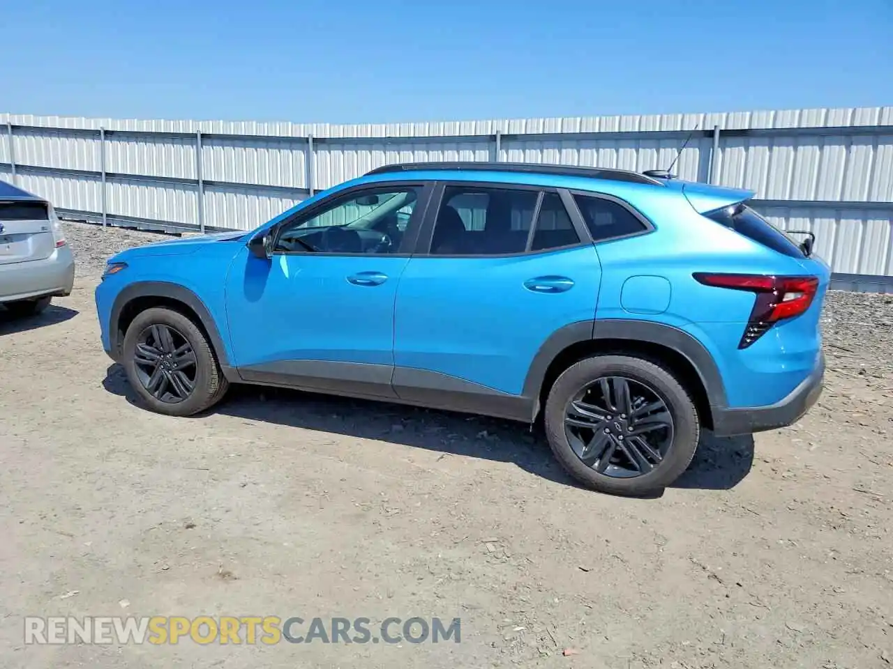 2 Фотография поврежденного автомобиля KL77LKEP3SC284889 CHEVROLET TRAX 2025