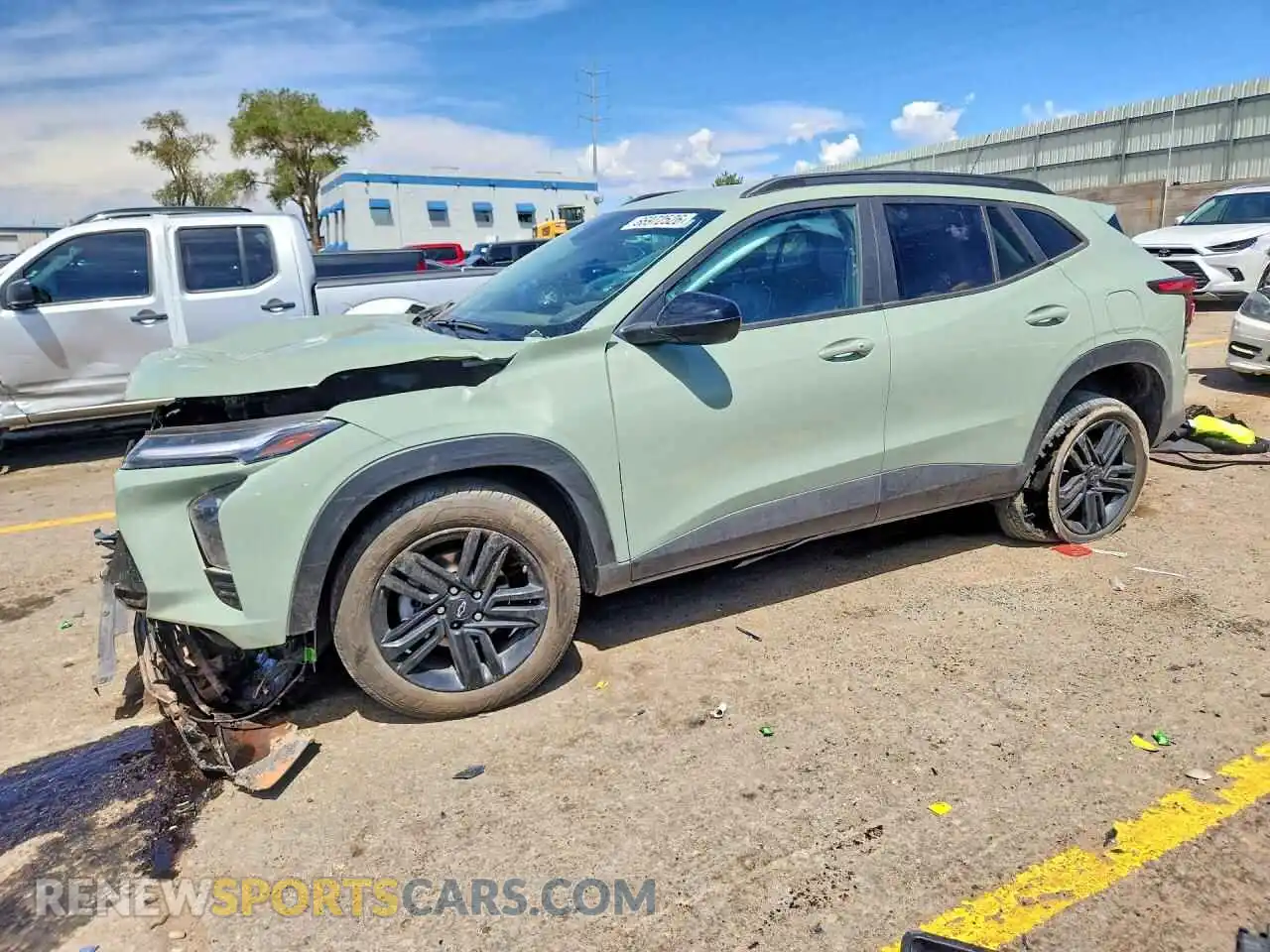 1 Фотография поврежденного автомобиля KL77LKEP4SC072633 CHEVROLET TRAX 2025