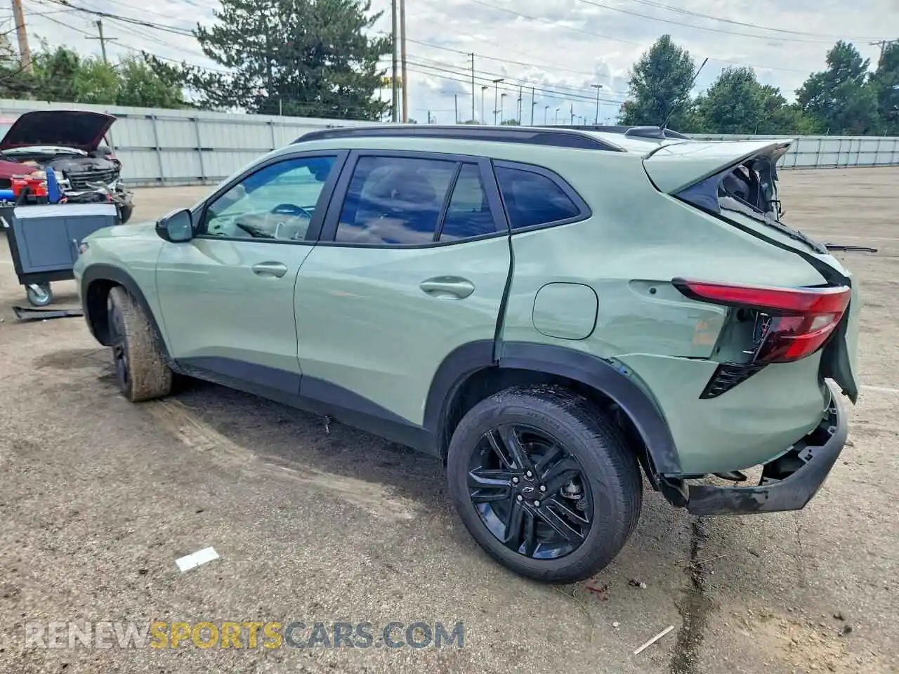 2 Photograph of a damaged car KL77LKEP4SC085012 CHEVROLET TRAX 2025