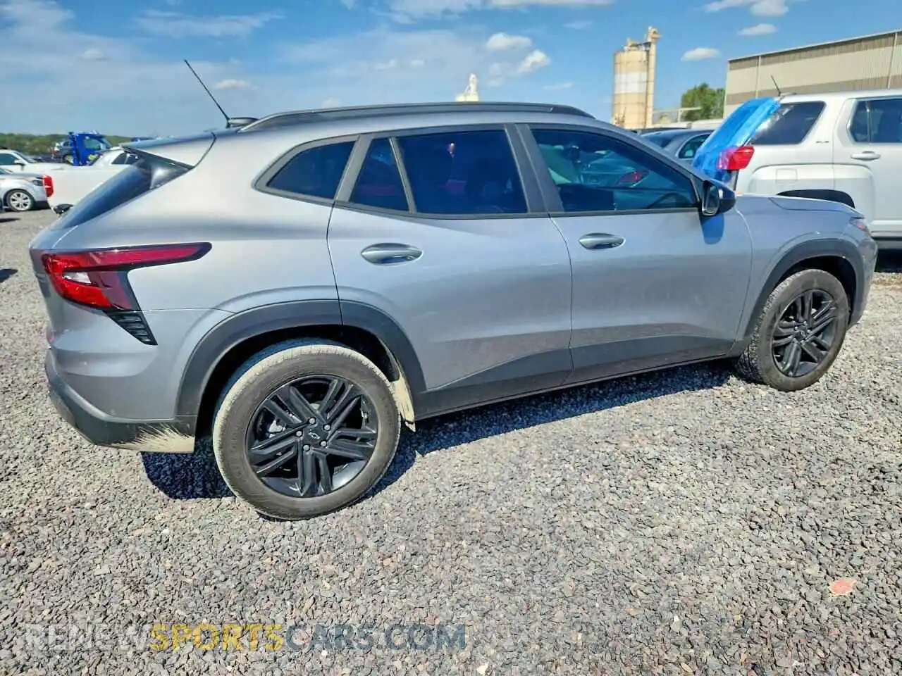 3 Photograph of a damaged car KL77LKEP5SC020184 CHEVROLET TRAX 2025