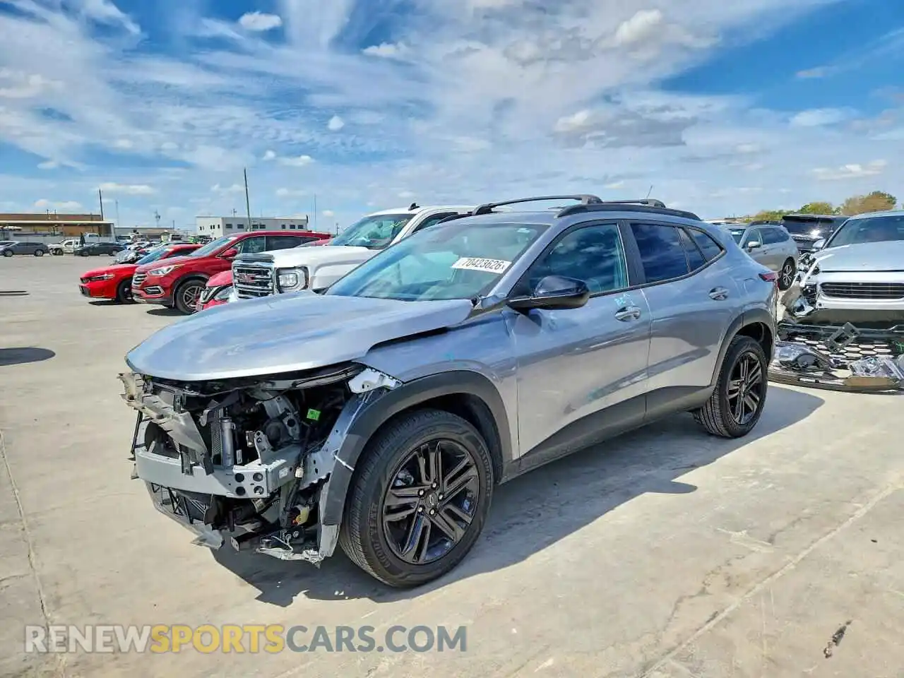 1 Photograph of a damaged car KL77LKEP7SC037262 CHEVROLET TRAX 2025