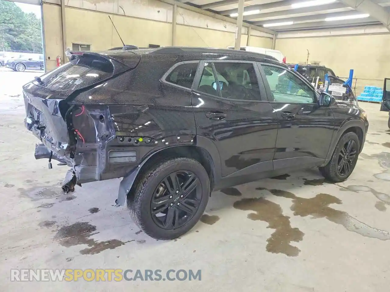 3 fotografías del automóvil dañado KL77LKEP7SC077843 CHEVROLET TRAX 2025
