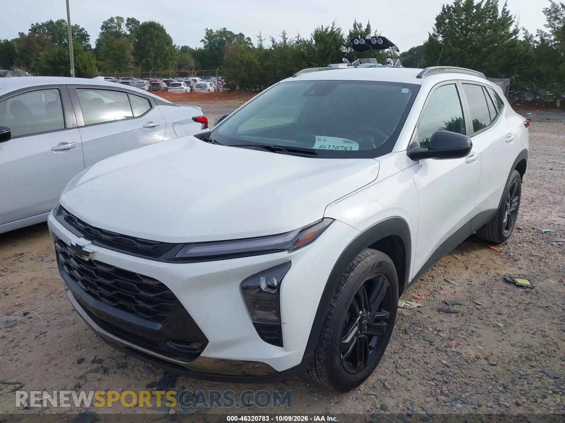 2 Фотография поврежденного автомобиля KL77LKEP7SC119279 CHEVROLET TRAX 2025