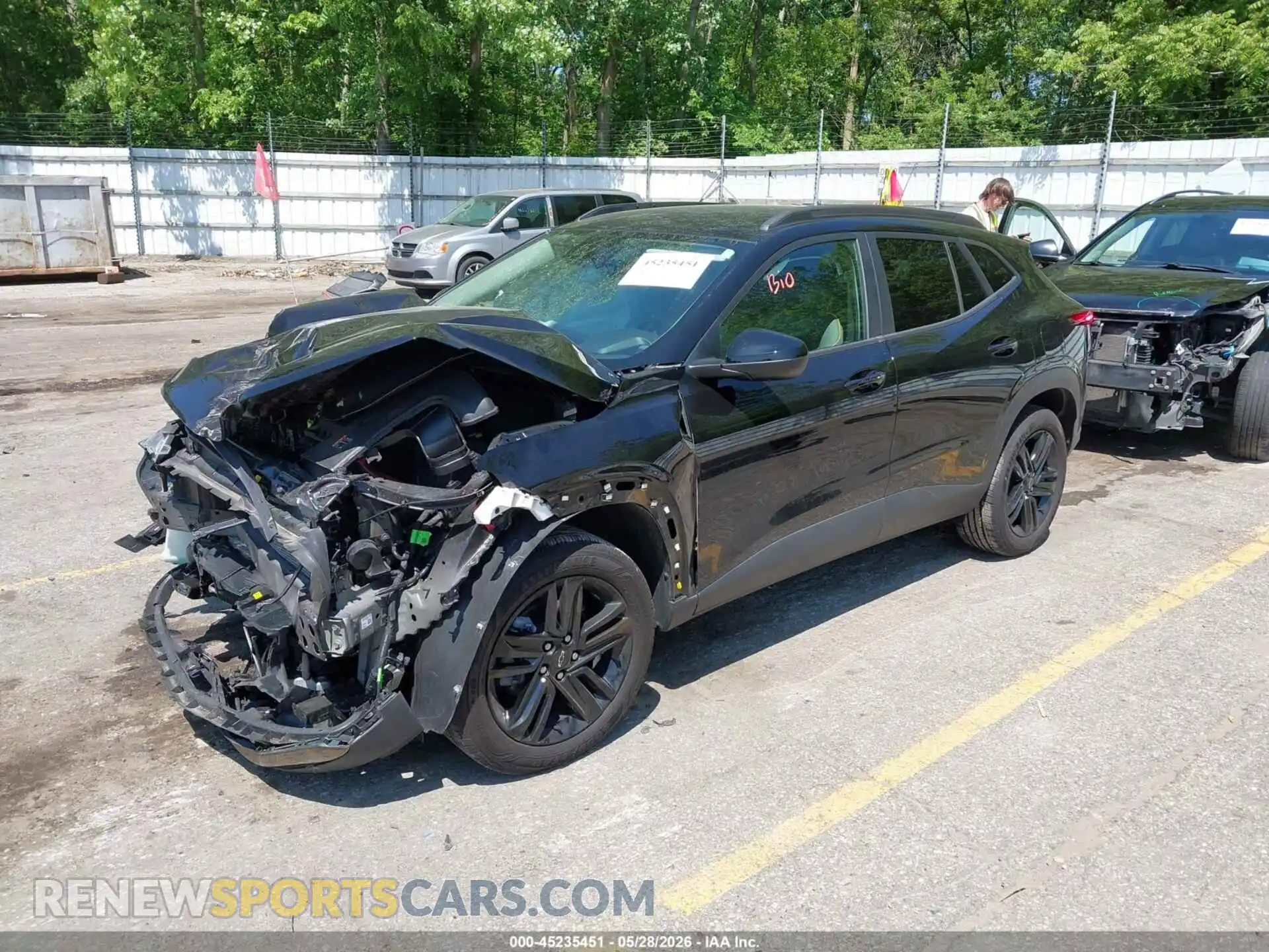 2 Photograph of a damaged car KL77LKEP7SC288072 CHEVROLET TRAX 2025