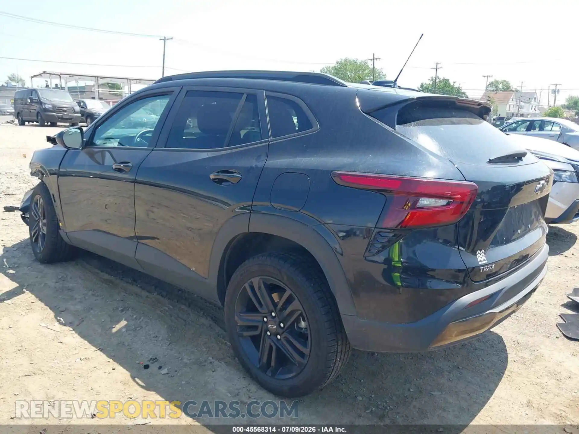 3 Photograph of a damaged car KL77LKEP8SC209895 CHEVROLET TRAX 2025