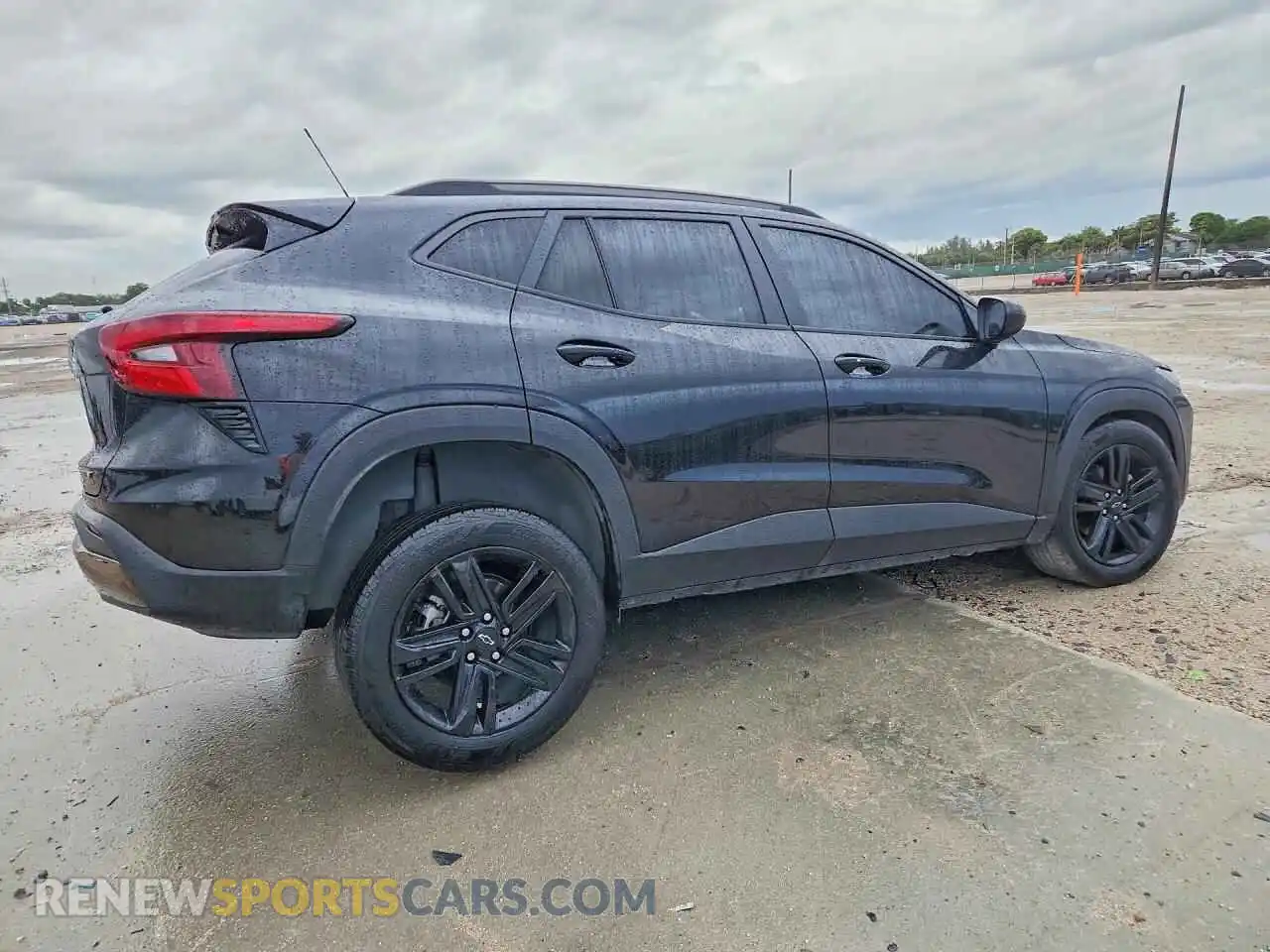 3 fotografías del automóvil dañado KL77LKEP9SC023377 CHEVROLET TRAX 2025