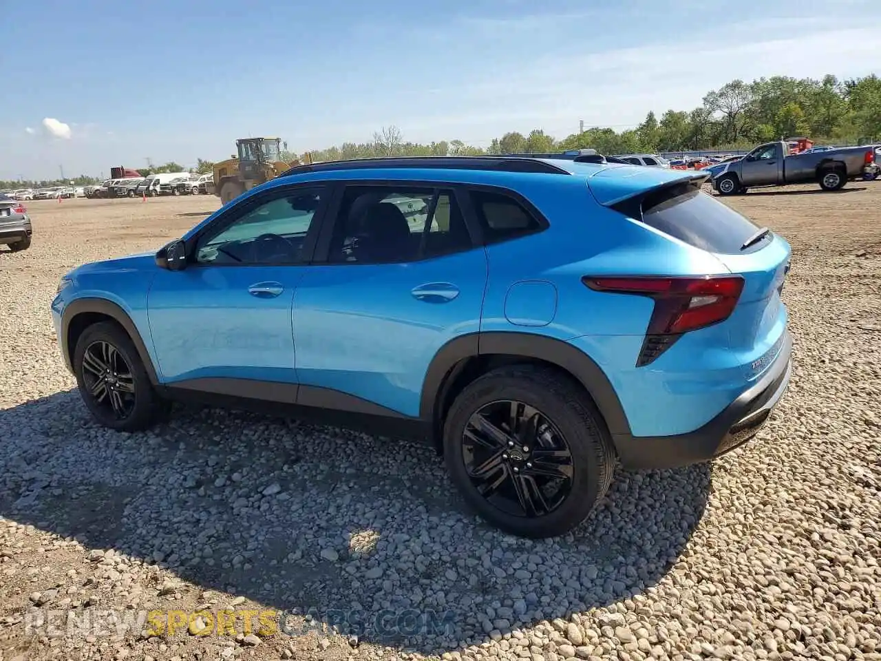 2 Фотография поврежденного автомобиля KL77LKEP9SC032791 CHEVROLET TRAX 2025