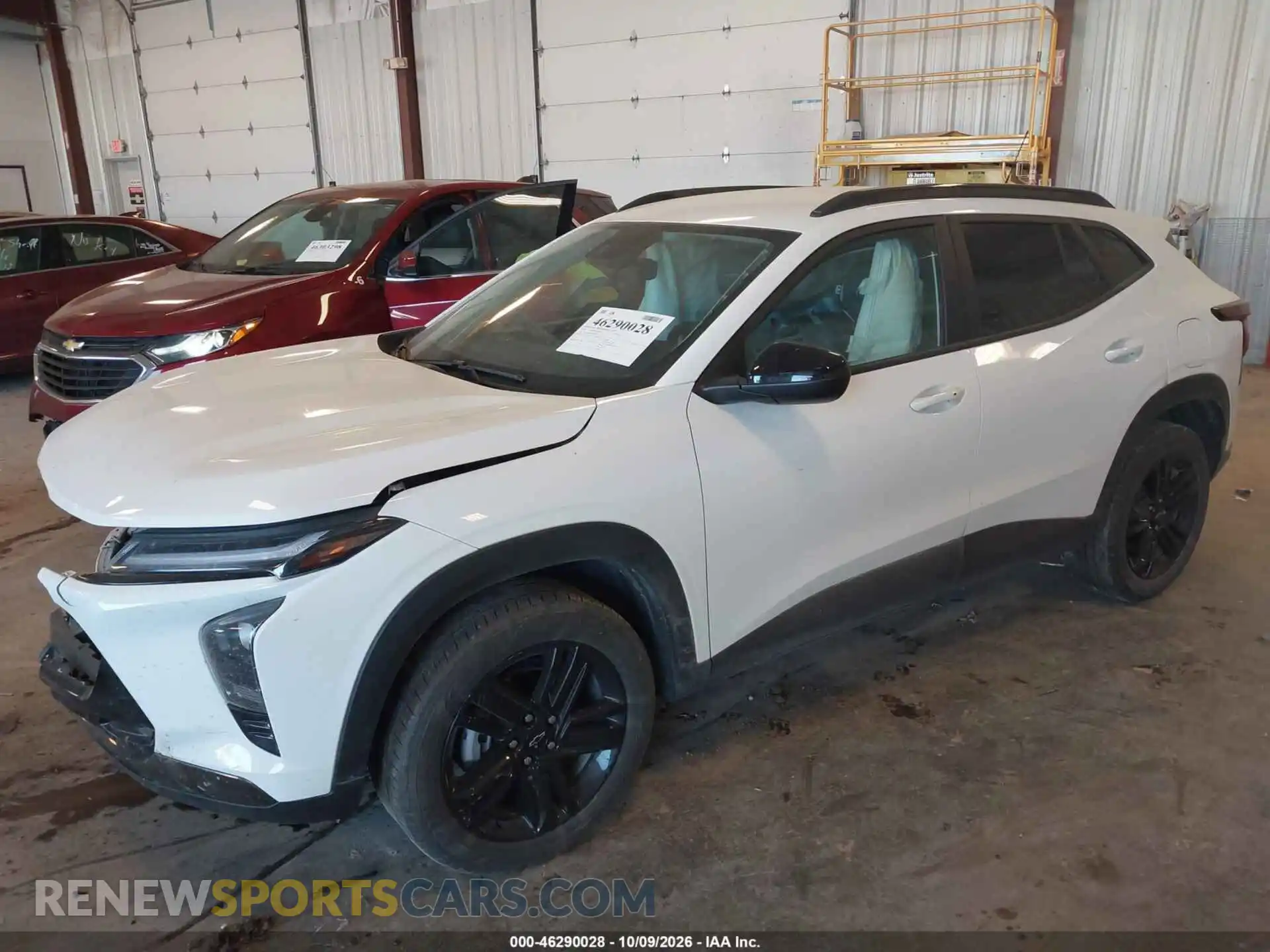 2 Фотография поврежденного автомобиля KL77LKEP9SC039059 CHEVROLET TRAX 2025