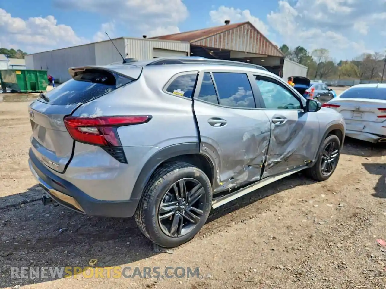 3 Photograph of a damaged car KL77LKEP9SC121521 CHEVROLET TRAX 2025