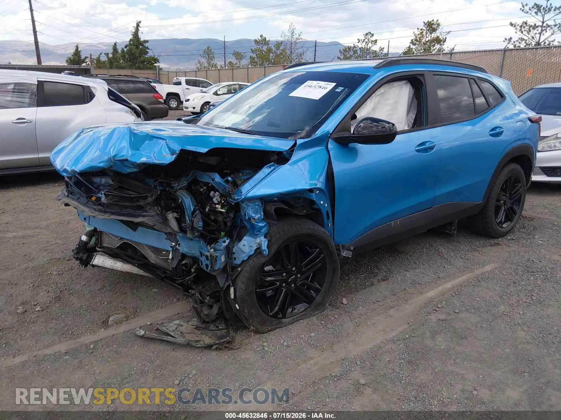 2 Photograph of a damaged car KL77LKEP9SC145625 CHEVROLET TRAX 2025