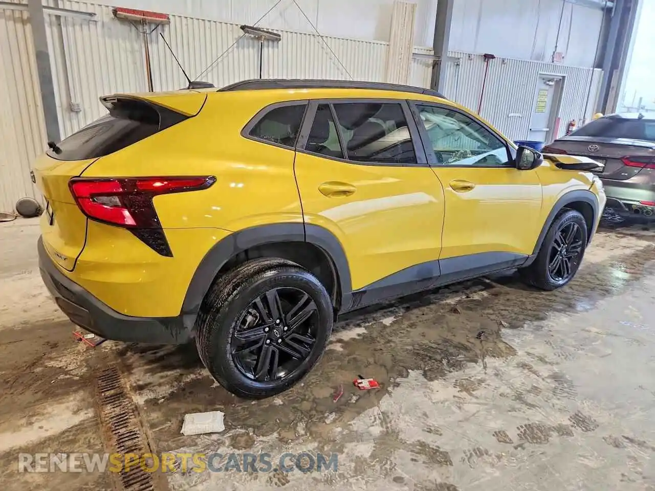 3 Фотография поврежденного автомобиля KL77LKEP9SC156835 CHEVROLET TRAX 2025