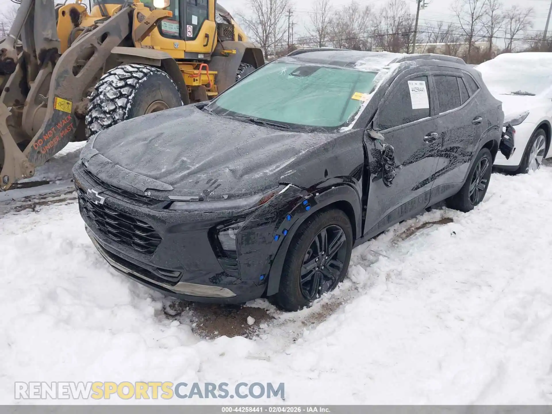 2 Фотография поврежденного автомобиля KL77LKEP9SC317734 CHEVROLET TRAX 2025