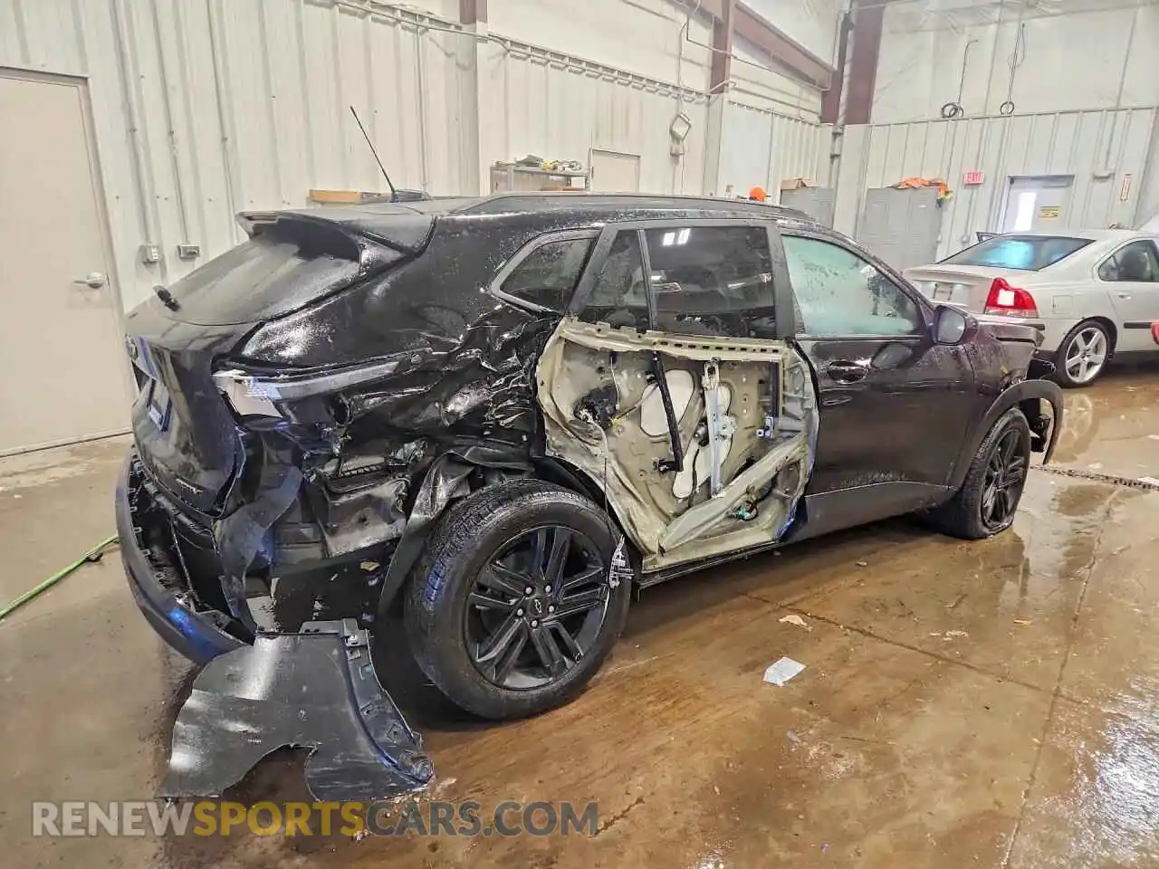 3 Photograph of a damaged car KL77LKEPXSC013909 CHEVROLET TRAX 2025