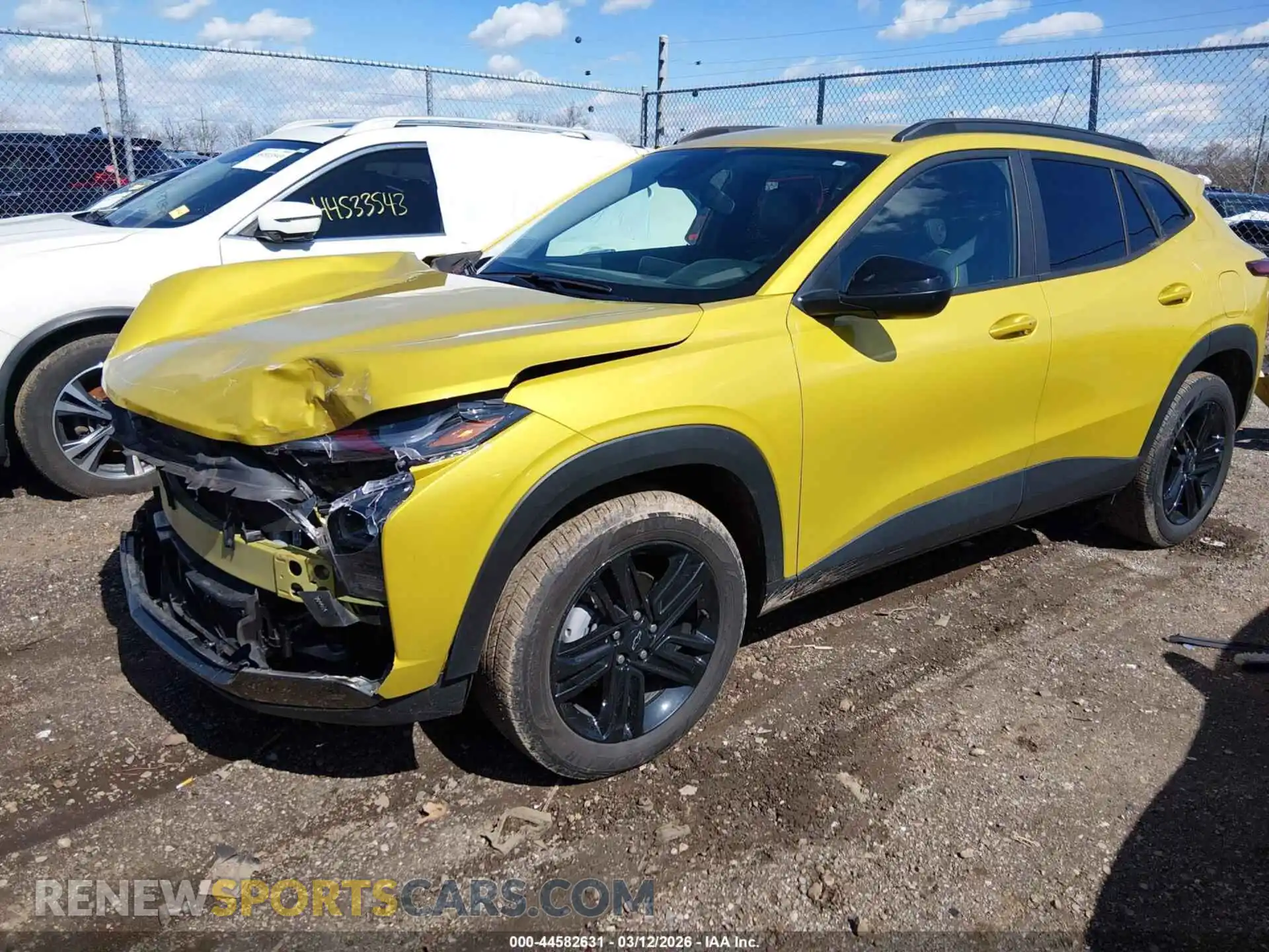 2 Photograph of a damaged car KL77LKEPXSC205315 CHEVROLET TRAX 2025
