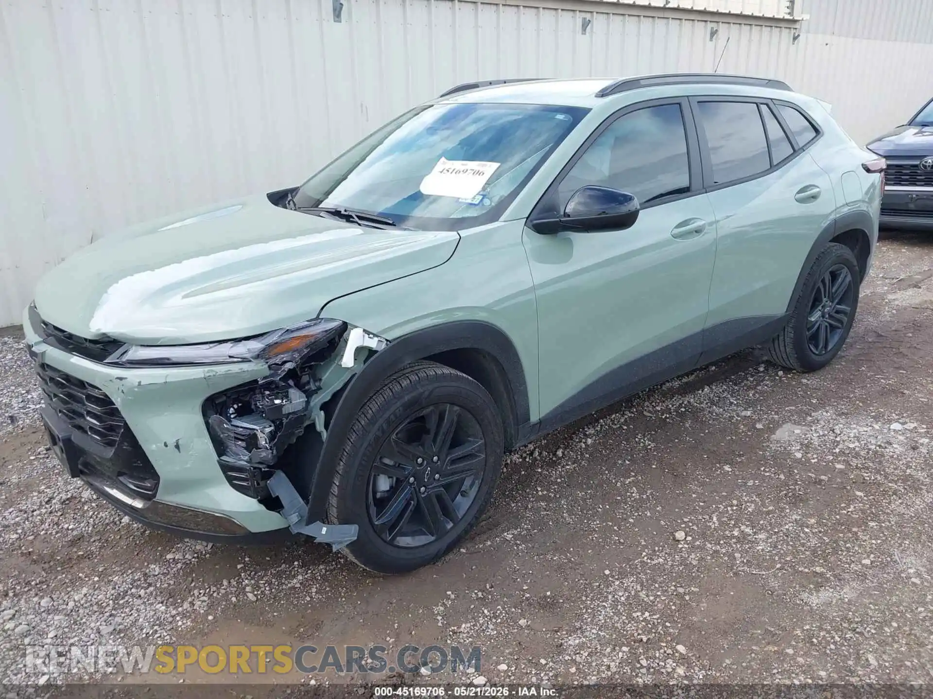 2 Photograph of a damaged car KL77LKEPXSC279639 CHEVROLET TRAX 2025