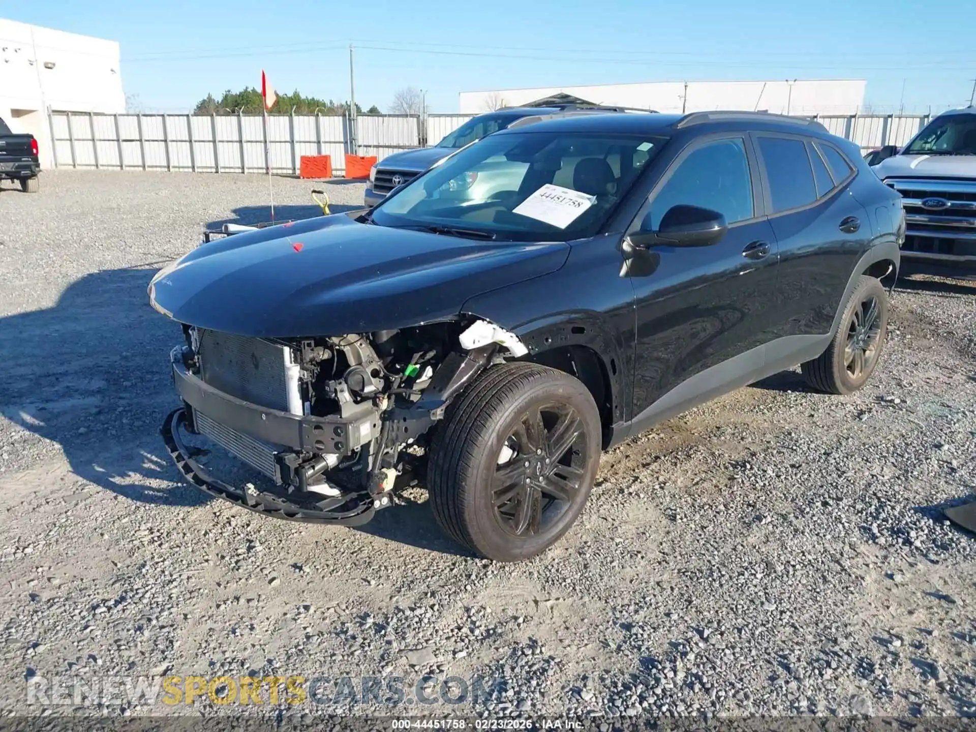 2 Photograph of a damaged car KL77LKEPXSC307293 CHEVROLET TRAX 2025