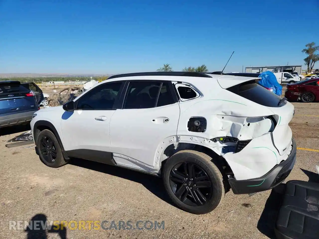 2 fotografías del automóvil dañado KL77LKEPXSC311411 CHEVROLET TRAX 2025