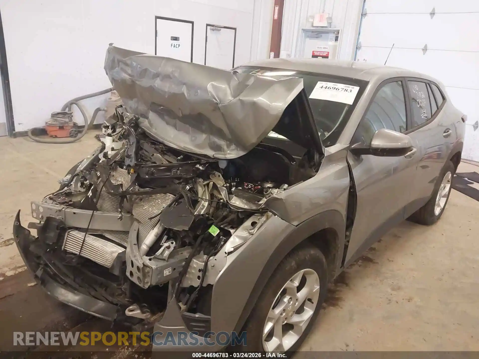 2 Photograph of a damaged car KL77LFEP1TC010129 CHEVROLET TRAX 2026