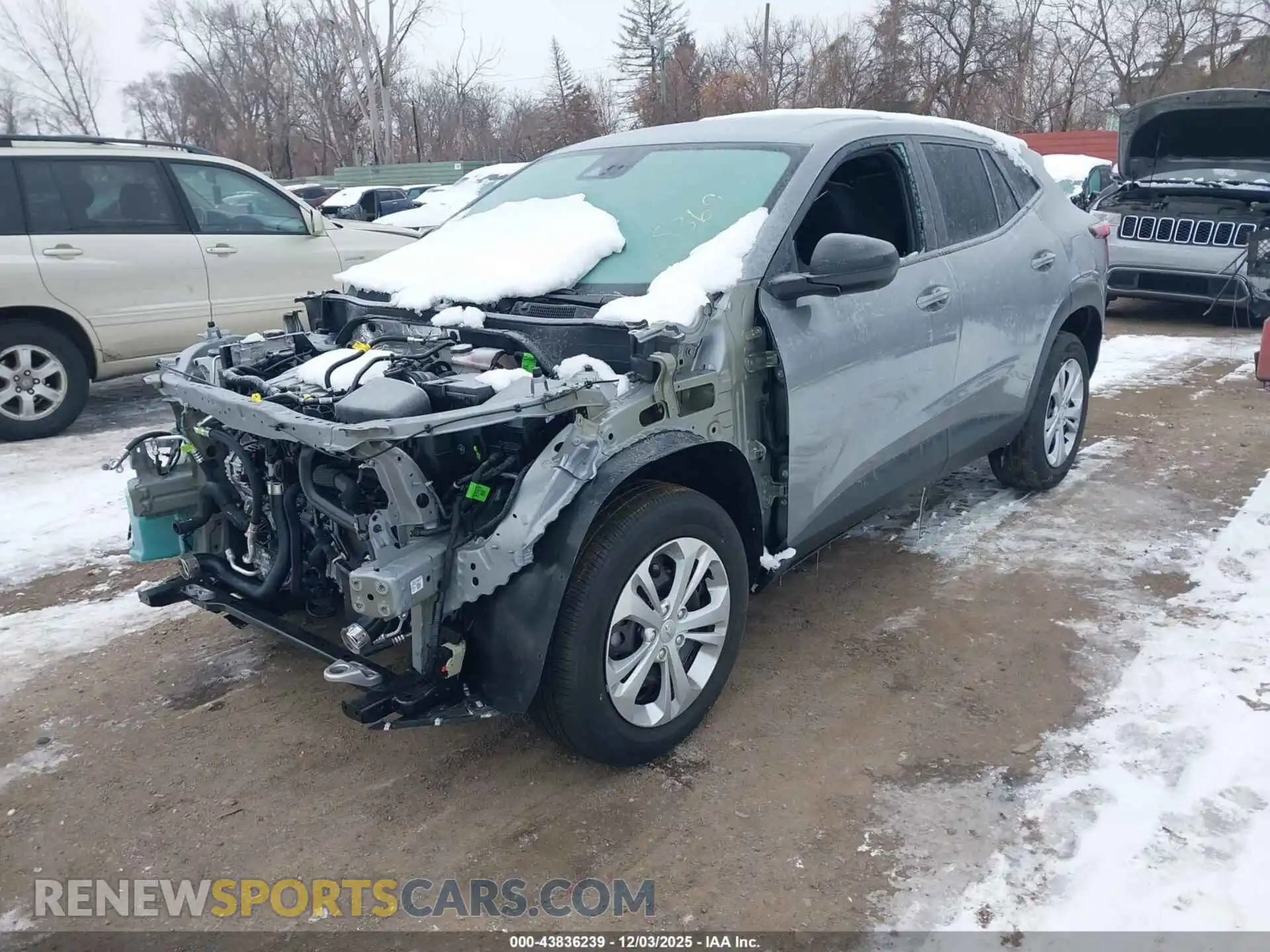 2 Photograph of a damaged car KL77LFEP1TC028369 CHEVROLET TRAX 2026