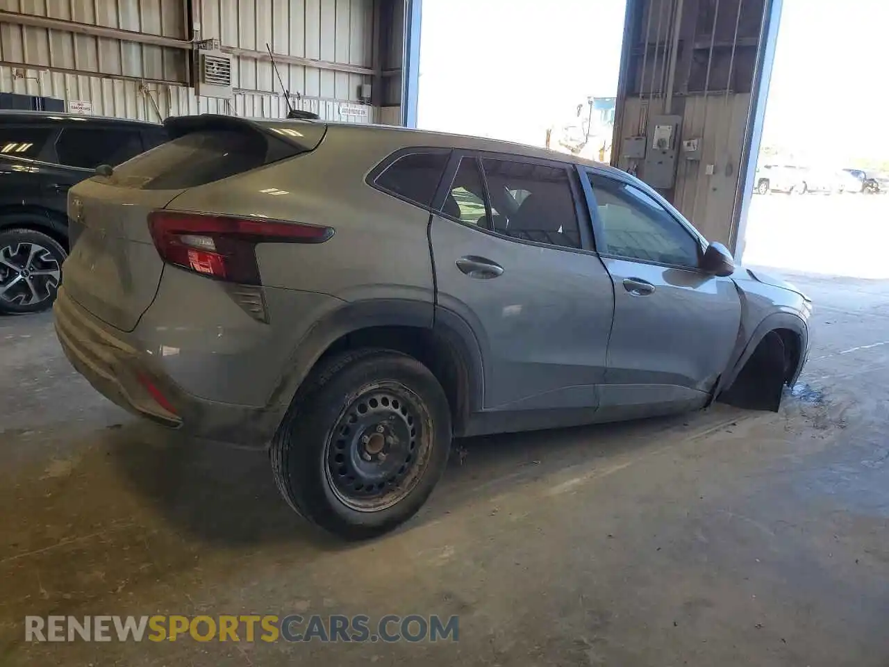 3 Фотография поврежденного автомобиля KL77LFEP4TC061981 CHEVROLET TRAX 2026