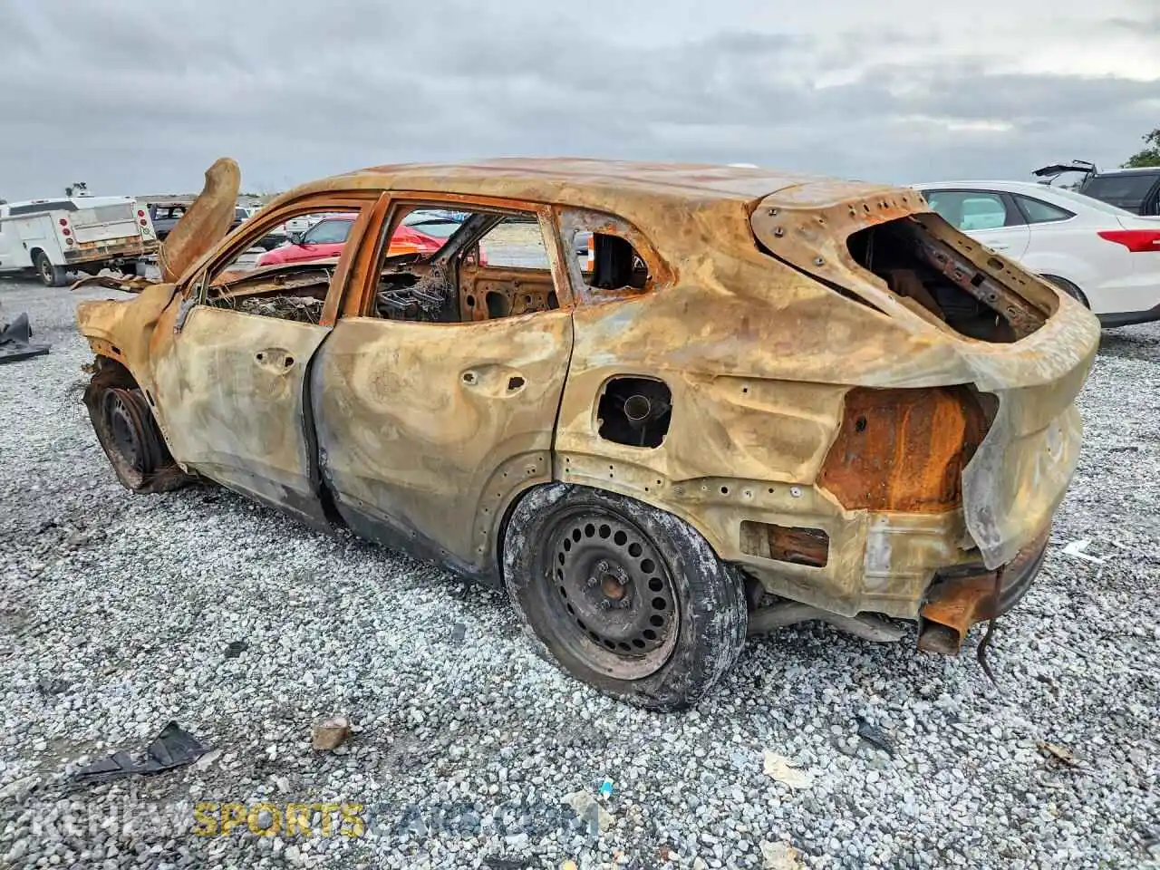 2 Photograph of a damaged car KL77LFEP5TC022347 CHEVROLET TRAX 2026
