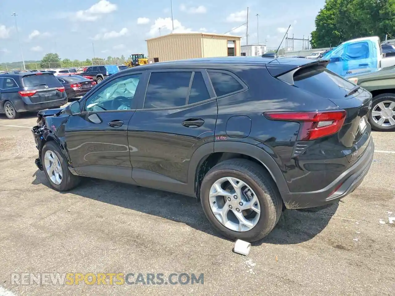 2 Photograph of a damaged car KL77LFEP5TC095816 CHEVROLET TRAX 2026