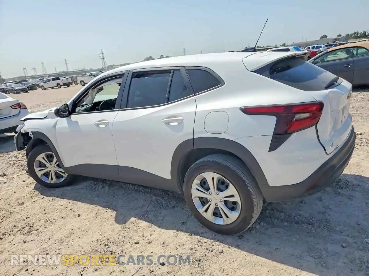 2 Photograph of a damaged car KL77LFEP6TC035043 CHEVROLET TRAX 2026