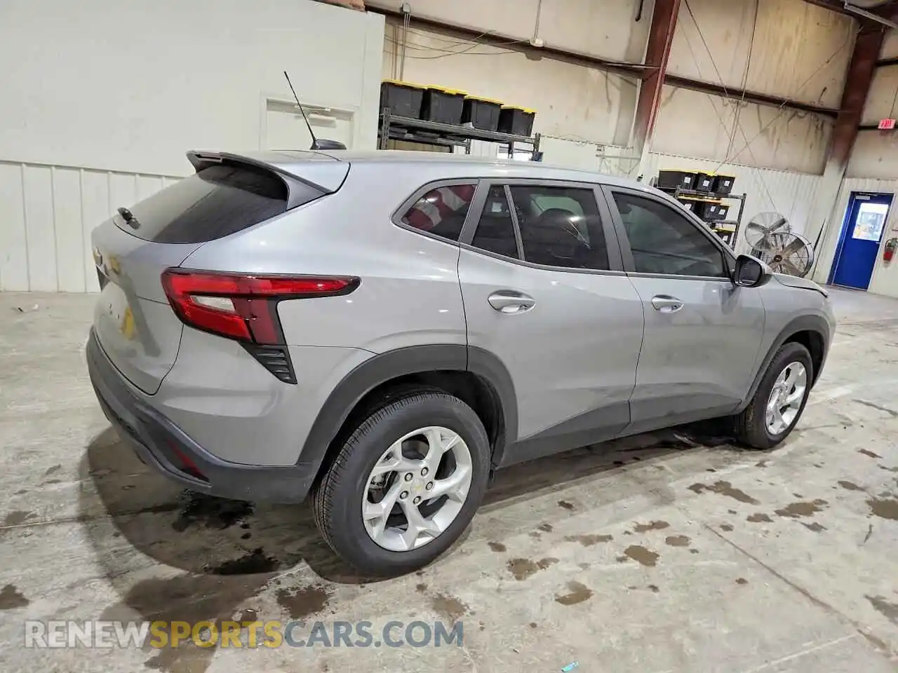 3 Photograph of a damaged car KL77LFEPXTC072726 CHEVROLET TRAX 2026