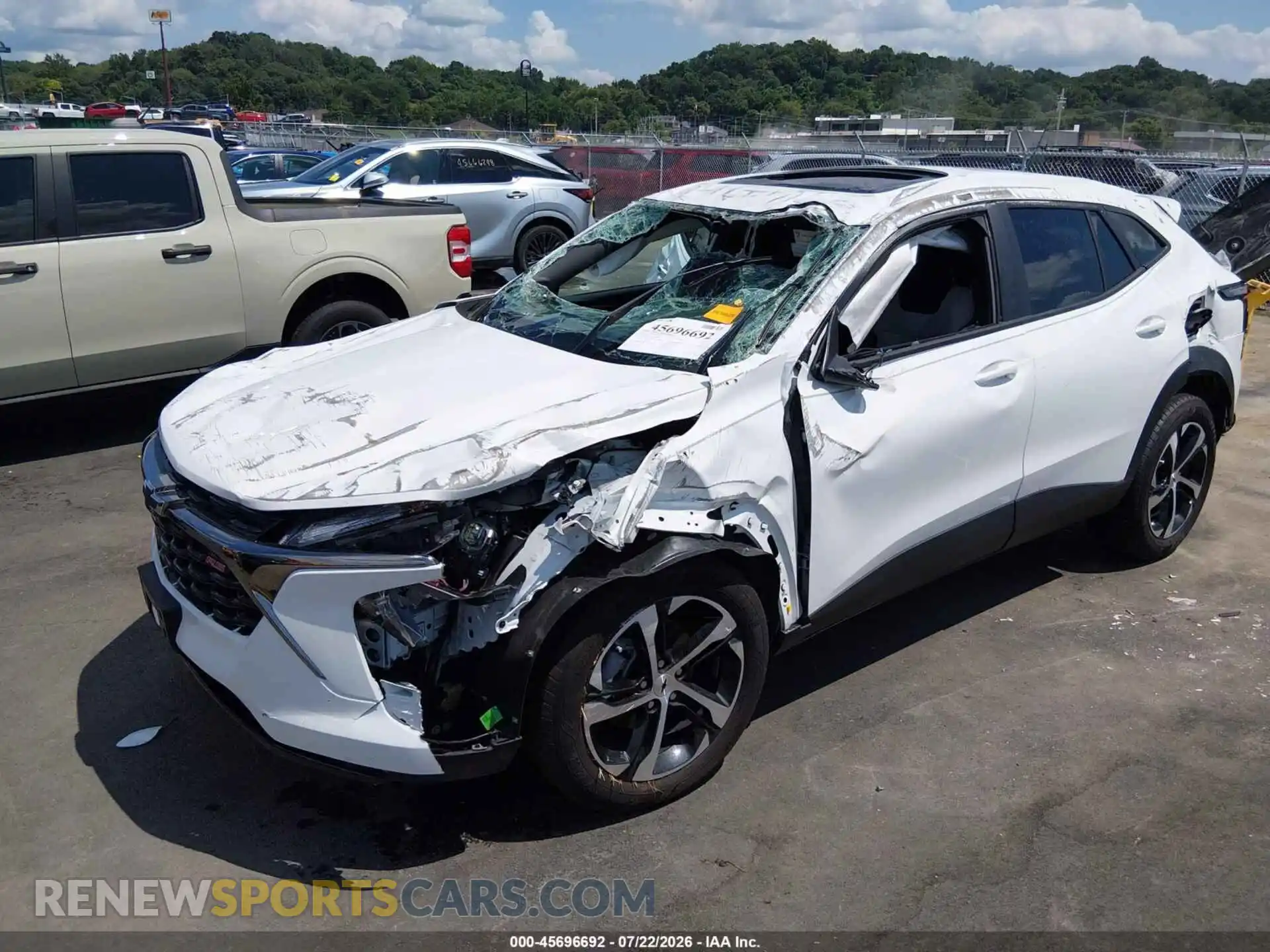 2 fotografías del automóvil dañado KL77LGEP3TC019582 CHEVROLET TRAX 2026