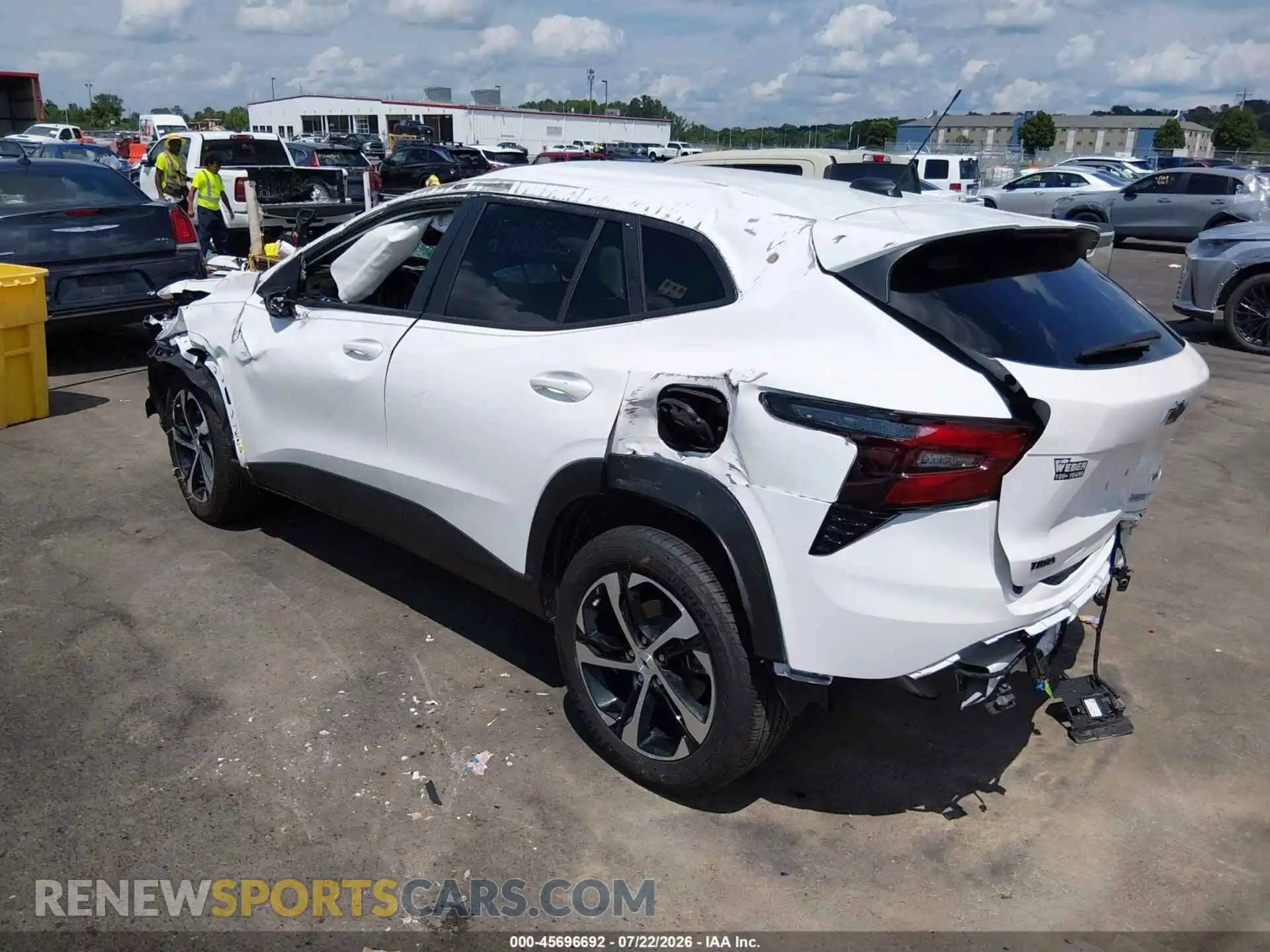 3 fotografías del automóvil dañado KL77LGEP3TC019582 CHEVROLET TRAX 2026