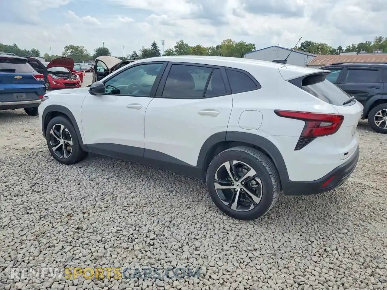2 fotografías del automóvil dañado KL77LGEP4TC033264 CHEVROLET TRAX 2026