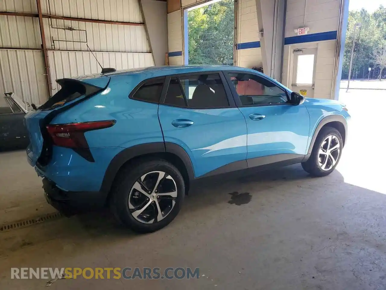 3 Фотография поврежденного автомобиля KL77LGEP4TC067110 CHEVROLET TRAX 2026