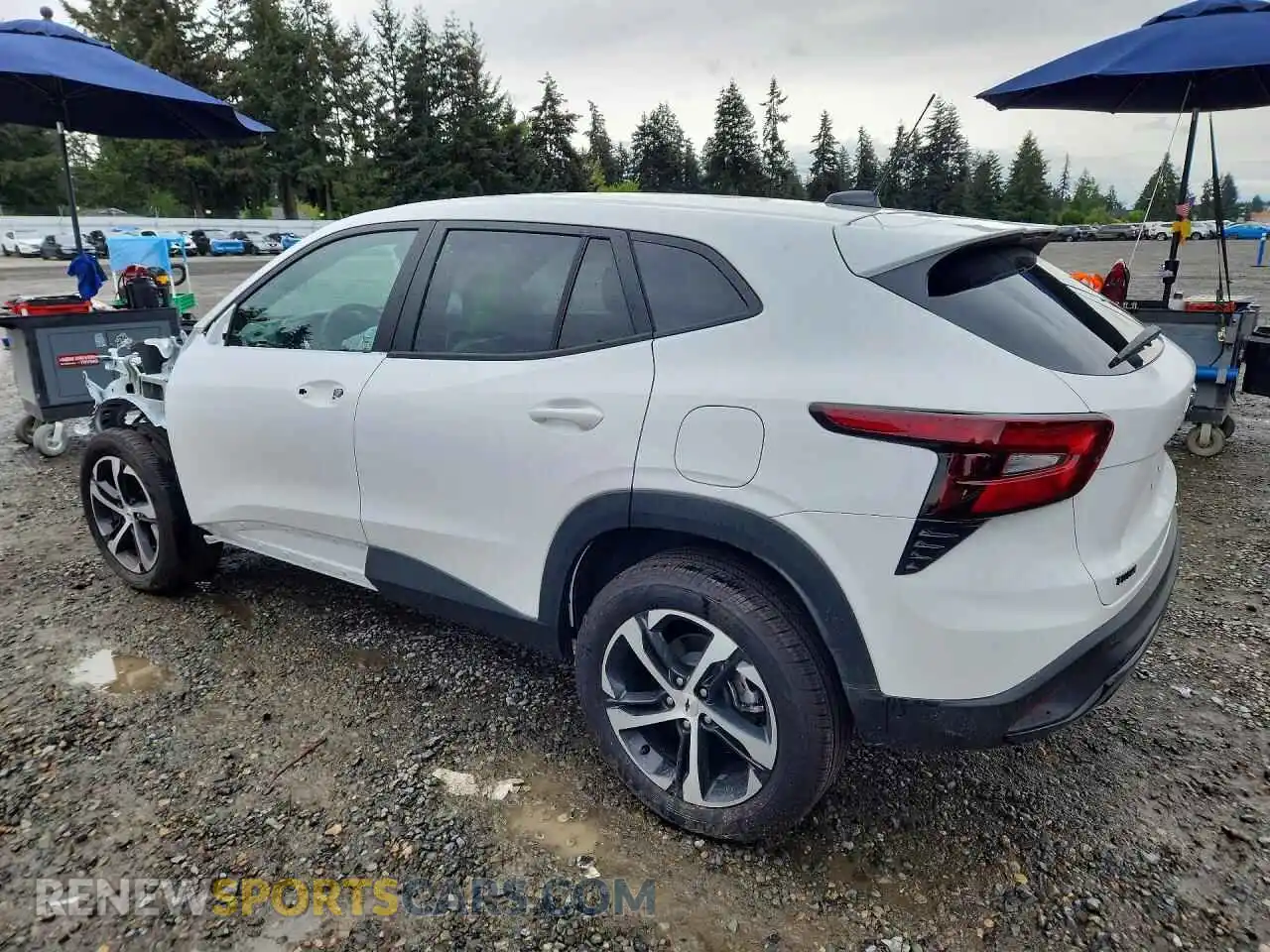 2 Photograph of a damaged car KL77LGEP7TC045909 CHEVROLET TRAX 2026
