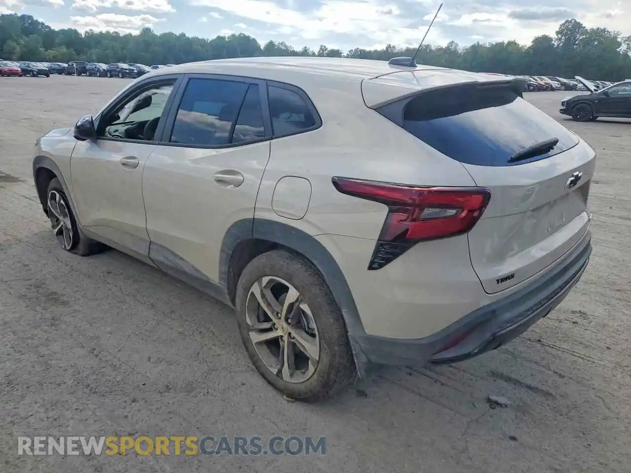 2 Photograph of a damaged car KL77LGEP7TC060393 CHEVROLET TRAX 2026
