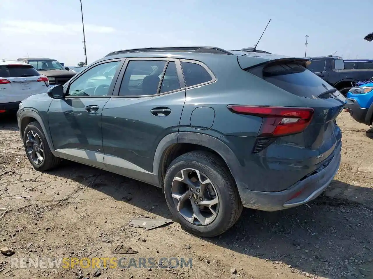 2 Photograph of a damaged car KL77LHEP0TC003250 CHEVROLET TRAX 2026