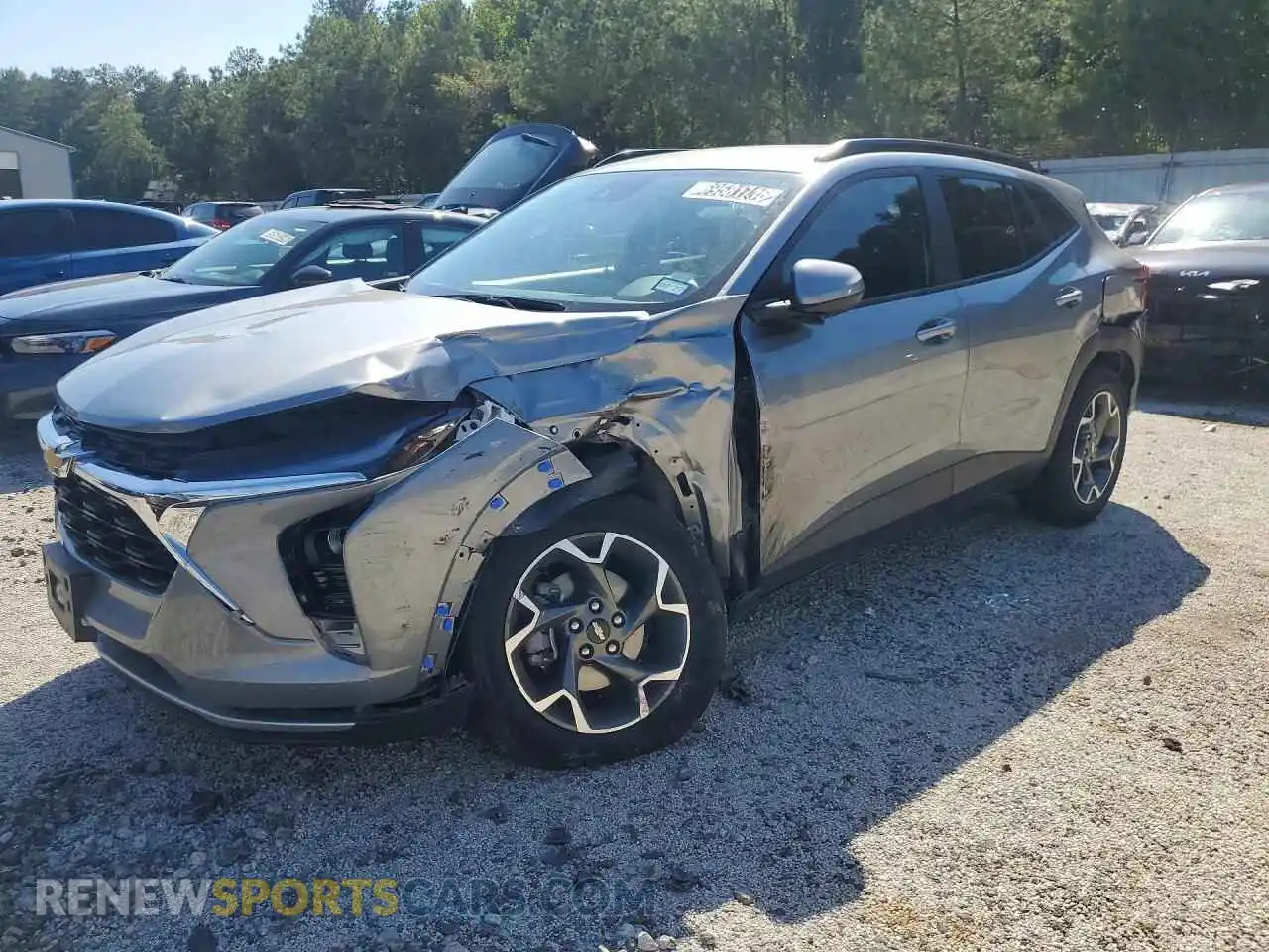 1 Photograph of a damaged car KL77LHEP0TC021733 CHEVROLET TRAX 2026