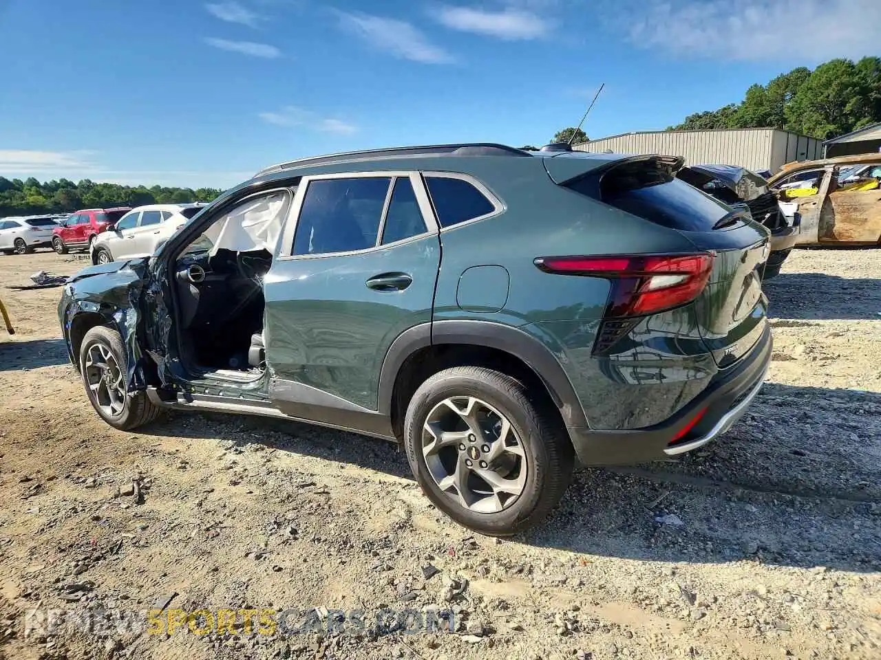 2 Photograph of a damaged car KL77LHEP2TC092643 CHEVROLET TRAX 2026