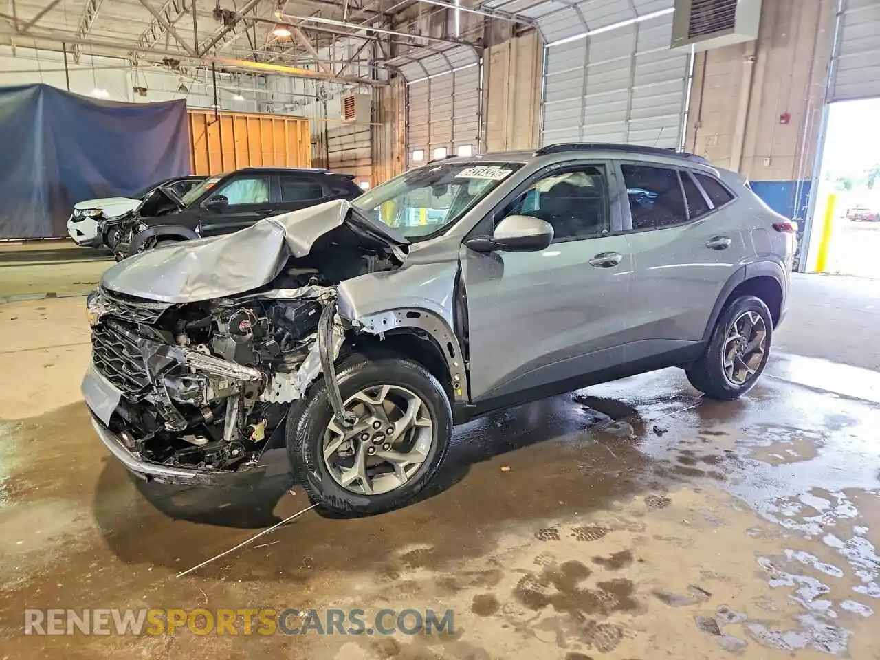 1 fotografías del automóvil dañado KL77LHEP2TC186344 CHEVROLET TRAX 2026