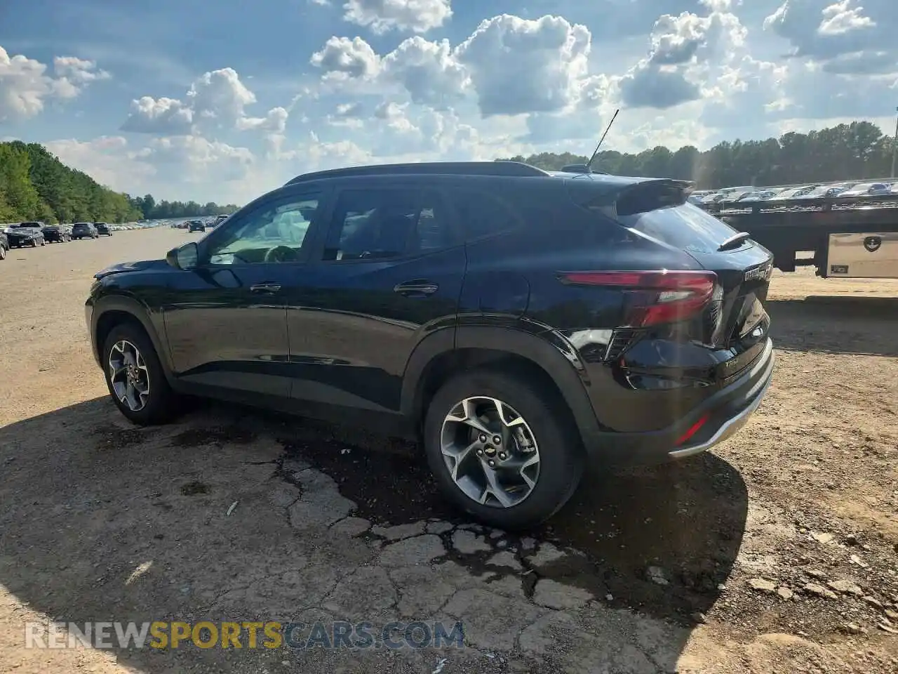 2 Photograph of a damaged car KL77LHEP3TC103794 CHEVROLET TRAX 2026