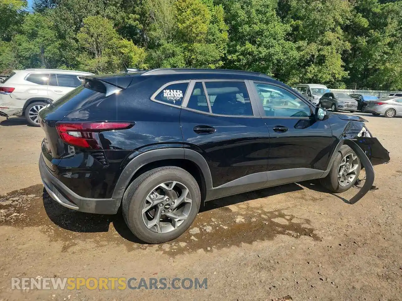 3 Photograph of a damaged car KL77LHEP3TC103794 CHEVROLET TRAX 2026