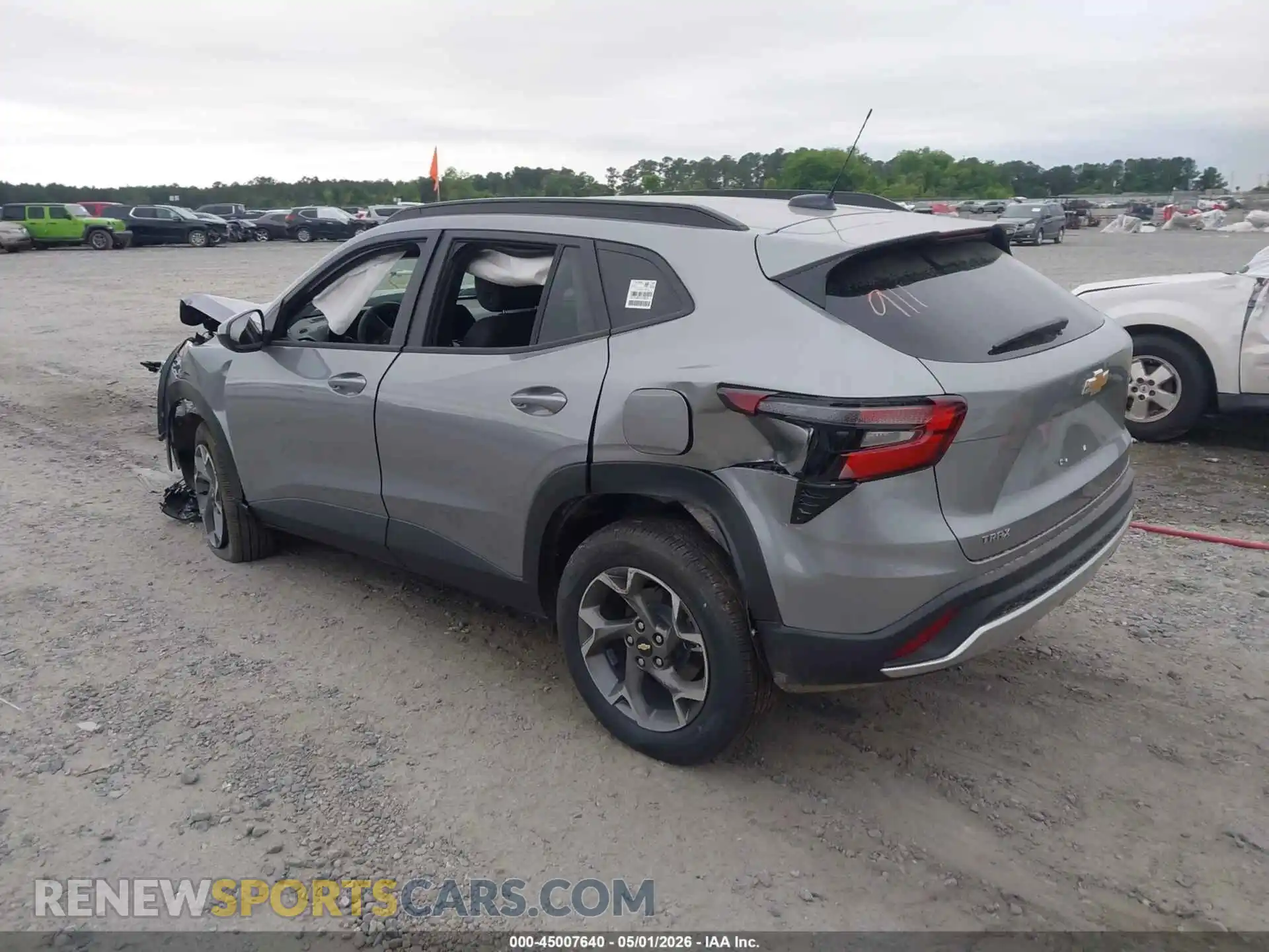3 Photograph of a damaged car KL77LHEP3TC109109 CHEVROLET TRAX 2026