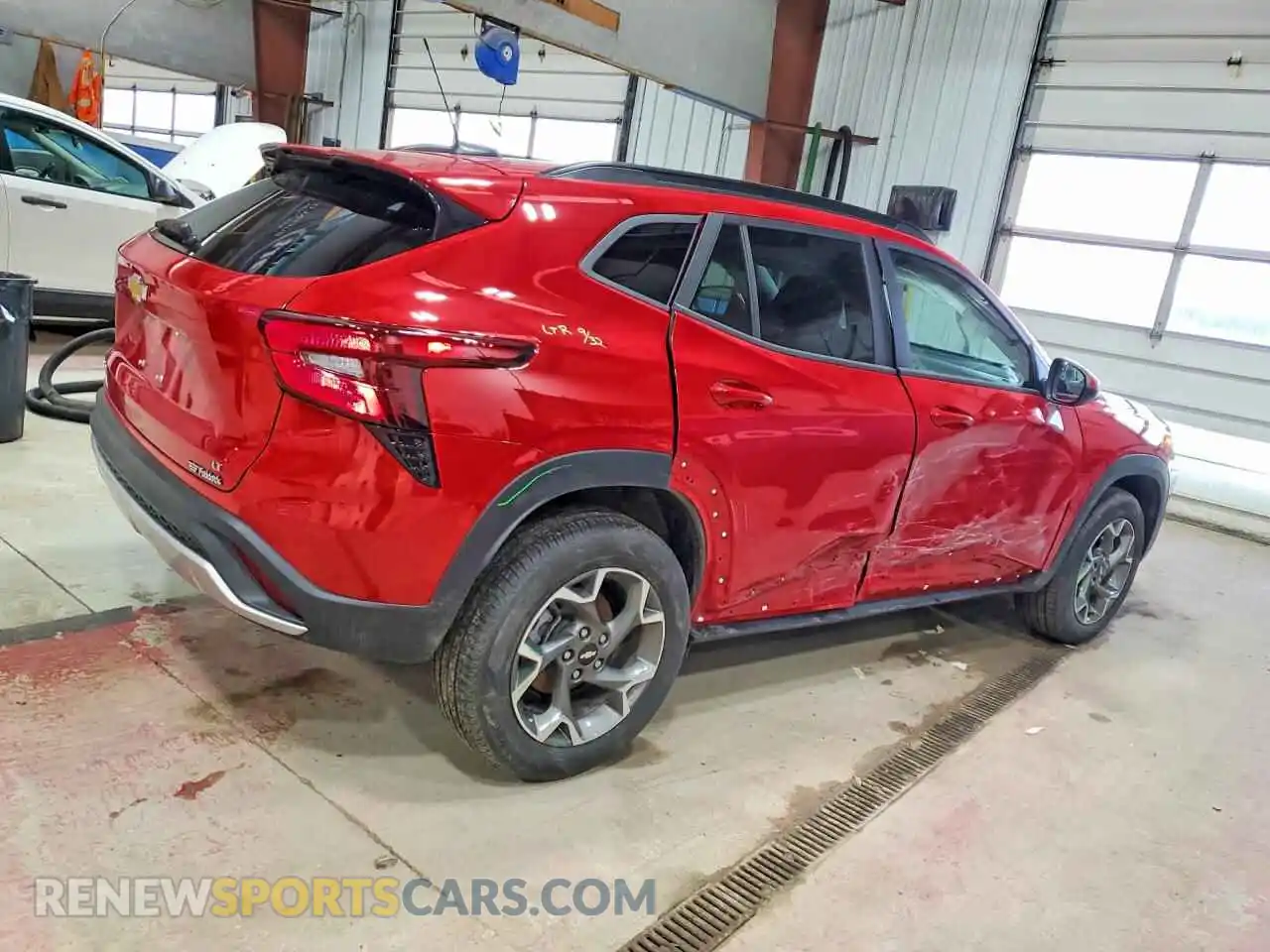 3 Photograph of a damaged car KL77LHEP4TC010234 CHEVROLET TRAX 2026