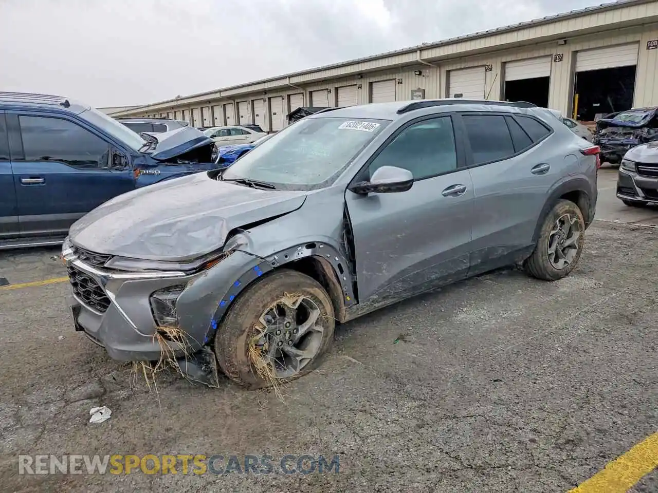 1 Photograph of a damaged car KL77LHEP4TC024702 CHEVROLET TRAX 2026
