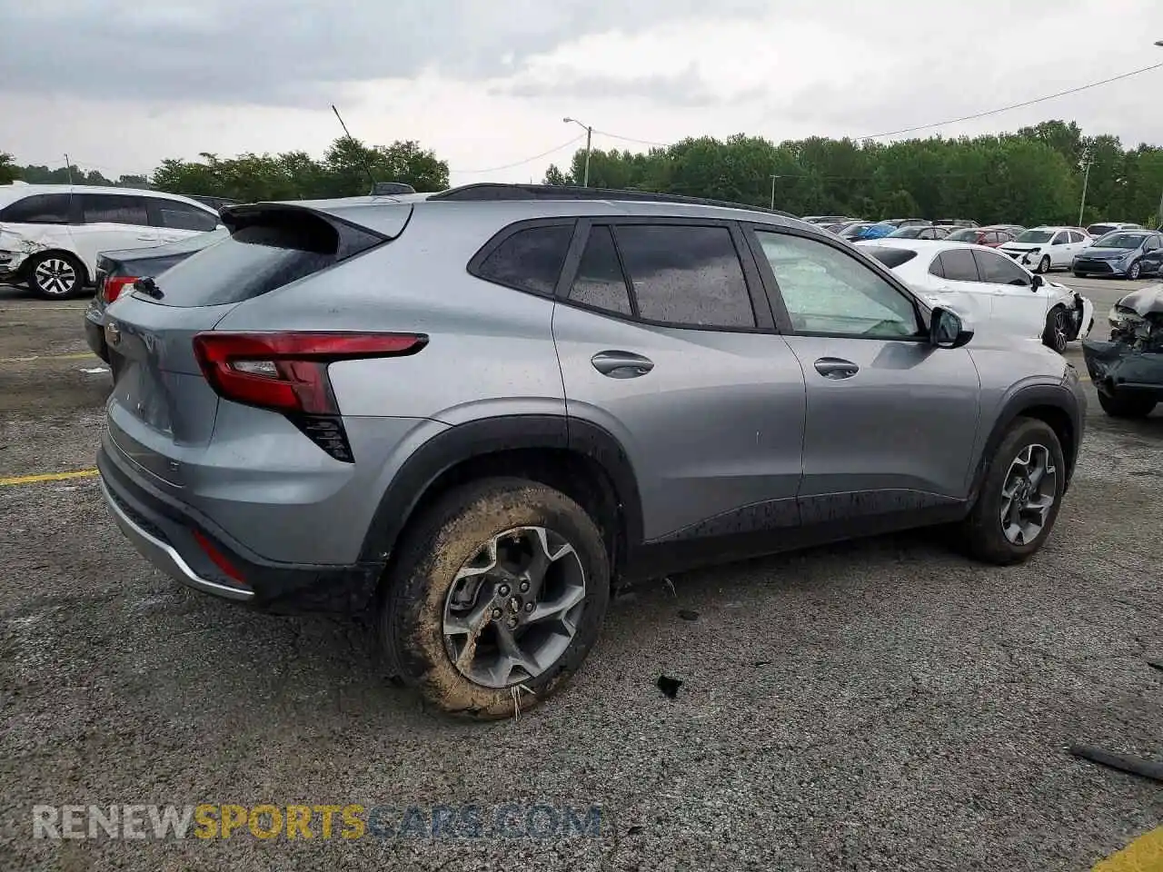 3 Photograph of a damaged car KL77LHEP4TC024702 CHEVROLET TRAX 2026